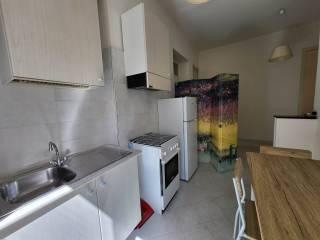 Stanza in affitto in appartamento vicolo Riccione 5, Caltanissetta — foto 12 di 14