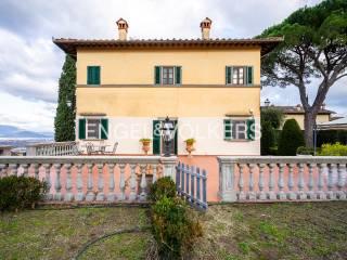 Casale via Fernando Bicchi, Centro, Carmignano — foto 44 di 65