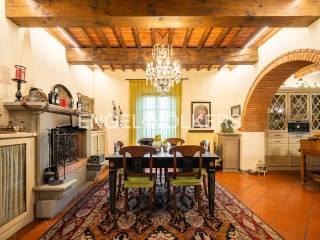 Casale via Fernando Bicchi, Centro, Carmignano — foto 25 di 65