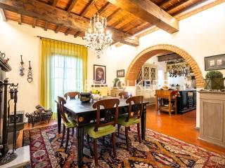 Casale via Fernando Bicchi, Centro, Carmignano — foto 2 di 65