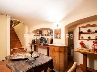 Casale via Fernando Bicchi, Centro, Carmignano — foto 64 di 65