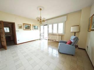 Appartamento via Cadelore, Centro, Ala — foto 12 di 18