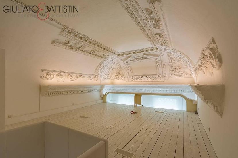 Loft corso Andrea Palladio, Centro Storico, Vicenza — foto 4 di 9