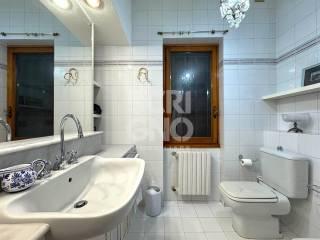 Villa unifamiliare via Eugenio Fantaccini 25, Coiano, Prato — foto 42 di 56