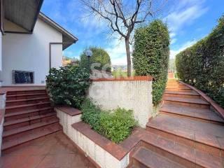 Villa unifamiliare via Eugenio Fantaccini 25, Coiano, Prato — foto 17 di 56