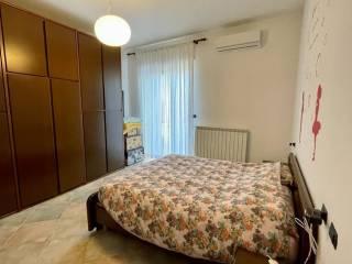Trilocale via C. Ferrari, Galliate Lombardo — foto 23 di 42