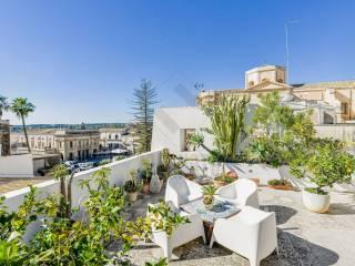 Appartamento via Rocco Pirri 14, Centro, Noto — foto 31 di 37