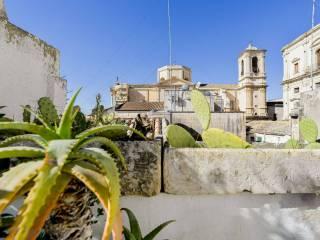 Appartamento via Rocco Pirri 14, Centro, Noto — foto 36 di 37