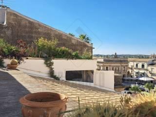 Appartamento via Rocco Pirri 14, Centro, Noto — foto 4 di 37