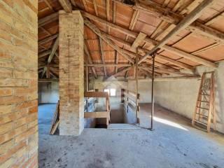Rustico via Piave 27, Centro, Azzano Decimo — foto 14 di 15