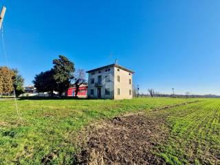 Rustico via Piave 27, Centro, Azzano Decimo — foto 11 di 15