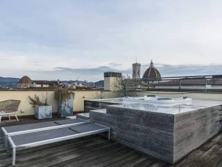 Attico via Porta Rossa, Piazza della Repubblica, Firenze — foto 3 di 22