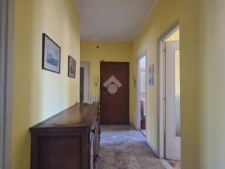 Monolocale via G. Pascoli 43, Centro, Bra — foto 9 di 16