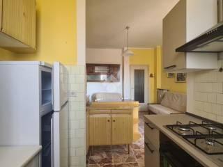 Monolocale via G. Pascoli 43, Centro, Bra — foto 7 di 16