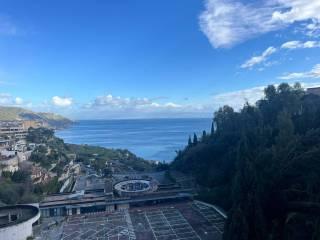 Trilocale via Fontana Vecchia 9, Centro, Taormina — foto 4 di 18