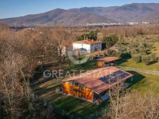 Casale piazzale Trento, Centro, Terranuova Bracciolini — foto 27 di 50