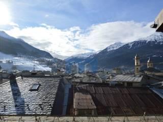 Trilocale via Leon Battista Alberti 5, Centro, Bormio — foto 27 di 32