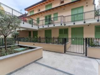 Quadrilocale via Cesare Cantù 4, San Biagio, Monza — foto 4 di 24