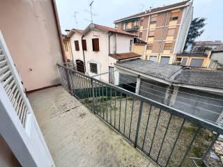 Appartamento buono stato, primo piano, Centro, Poggio Rusco — foto 8 di 13