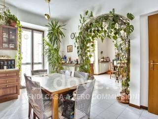 Villa unifamiliare via Dante Alighieri 1, Luvinate — foto 7 di 32