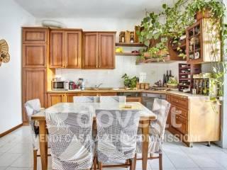 Villa unifamiliare via Dante Alighieri 1, Luvinate — foto 15 di 32