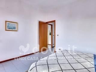 Villa unifamiliare via Dante Alighieri 1, Luvinate — foto 8 di 32
