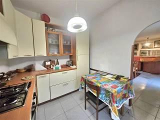 Appartamento via Dante Alighieri, Centro, Massa — foto 5 di 19