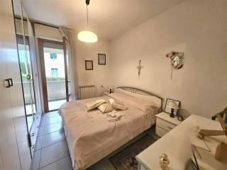 Appartamento via Dante Alighieri, Centro, Massa — foto 15 di 19