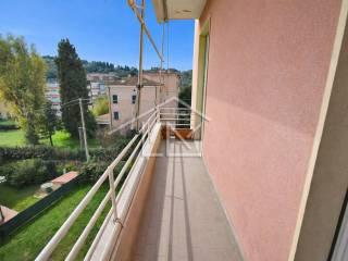 Quadrilocale viale della Vittoria, San Terenzo, Lerici — foto 9 di 23