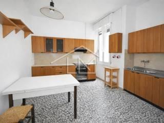 Quadrilocale viale della Vittoria, San Terenzo, Lerici — foto 4 di 23