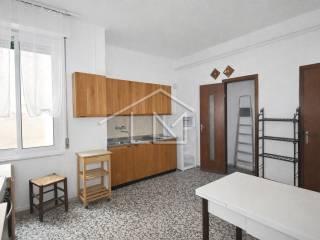 Quadrilocale viale della Vittoria, San Terenzo, Lerici — foto 15 di 23