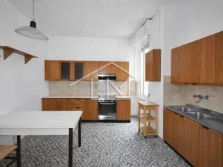 Quadrilocale viale della Vittoria, San Terenzo, Lerici — foto 18 di 23