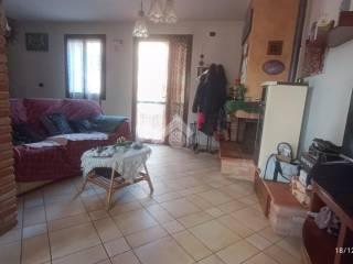 Appartamento via Sandro Pertini 11, Toano — foto 2 di 22