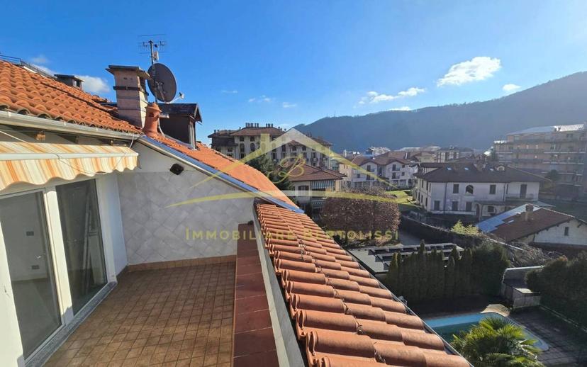 Mansarda viale Varallo 5, Centro, Borgosesia — foto 26 di 31