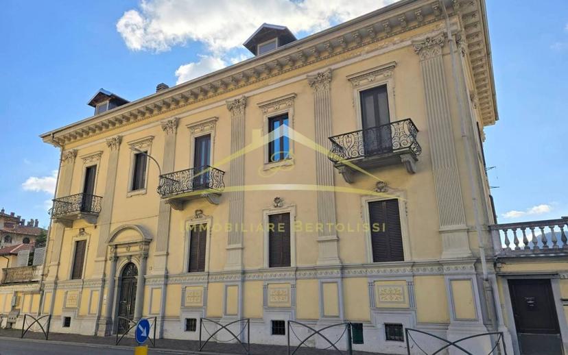 Mansarda viale Varallo 5, Centro, Borgosesia — foto 16 di 31