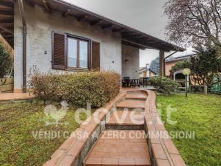 Villa unifamiliare via V. Veneto 20, Arsago Seprio — foto 47 di 64