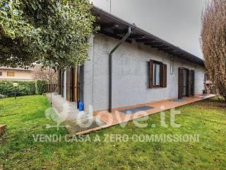 Villa unifamiliare via V. Veneto 20, Arsago Seprio — foto 62 di 64