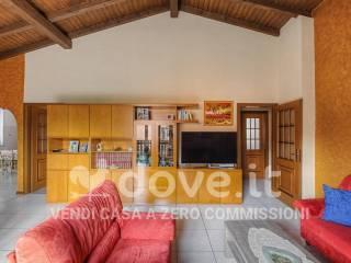 Villa unifamiliare via V. Veneto 20, Arsago Seprio — foto 61 di 64