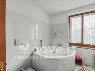 Villa unifamiliare via V. Veneto 20, Arsago Seprio — foto 31 di 64