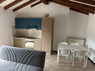 Bilocale ottimo stato, secondo piano, Centro, San Fermo della Battaglia — foto 18 di 19