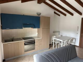 Bilocale ottimo stato, secondo piano, Centro, San Fermo della Battaglia — foto 11 di 19