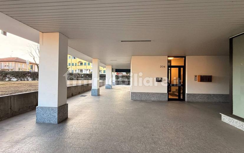 Quadrilocale via Ferruccio Valobra 204, Centro, Carmagnola — foto 16 di 35