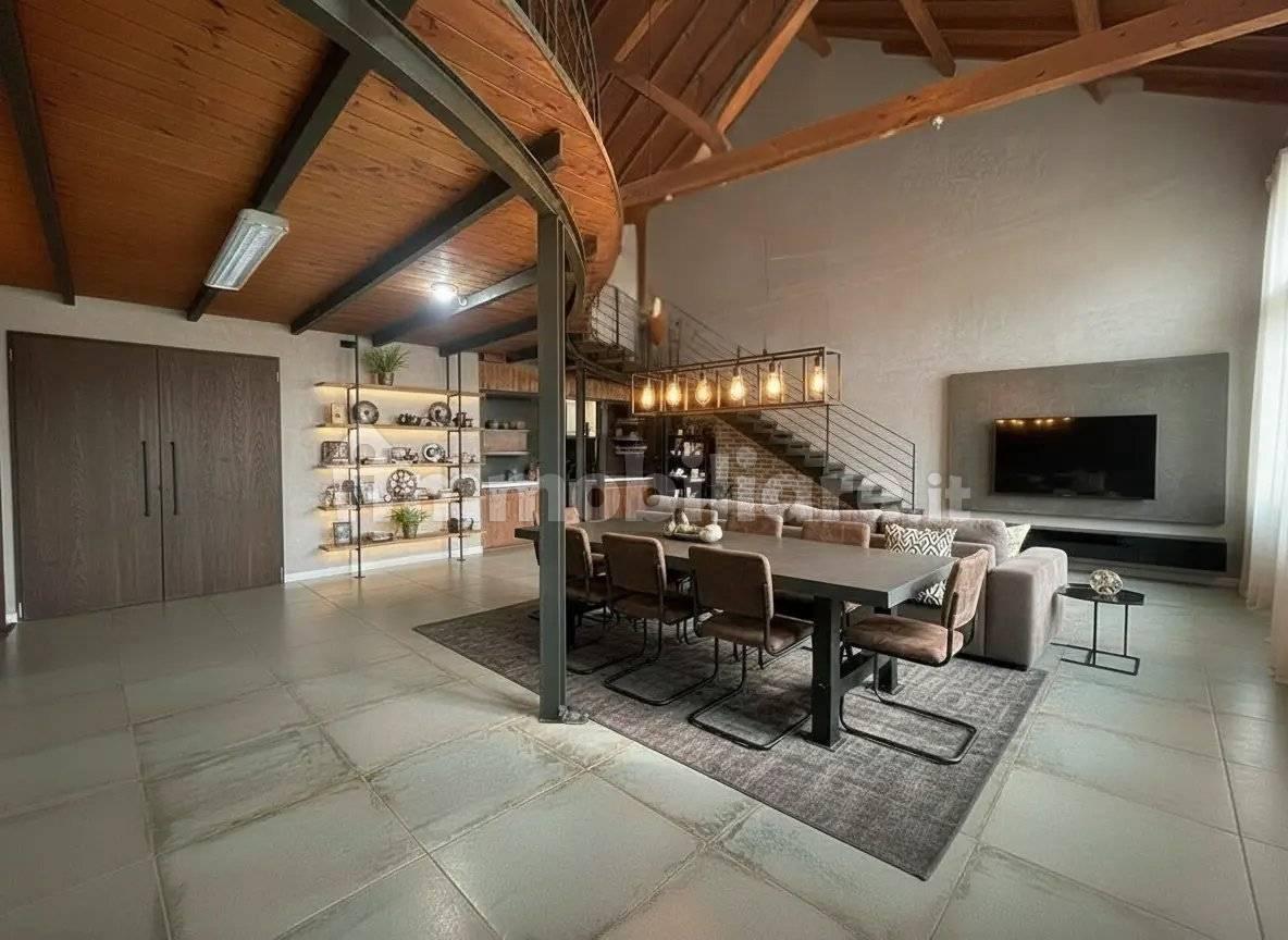 Loft via Francesco Restelli 1, Arnate, Gallarate