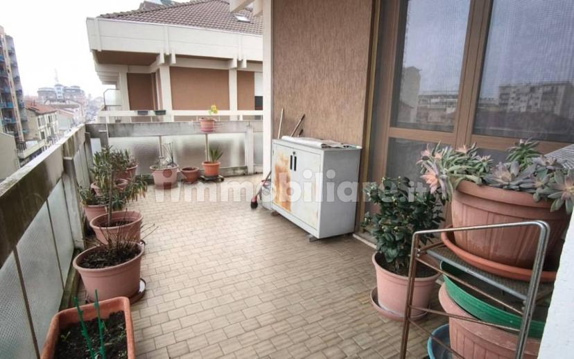 Attico buono stato, 140 m², Semicentro, Vercelli — foto 13 di 25