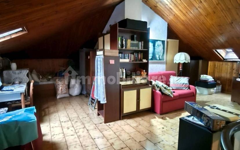 Attico buono stato, 140 m², Semicentro, Vercelli — foto 7 di 25