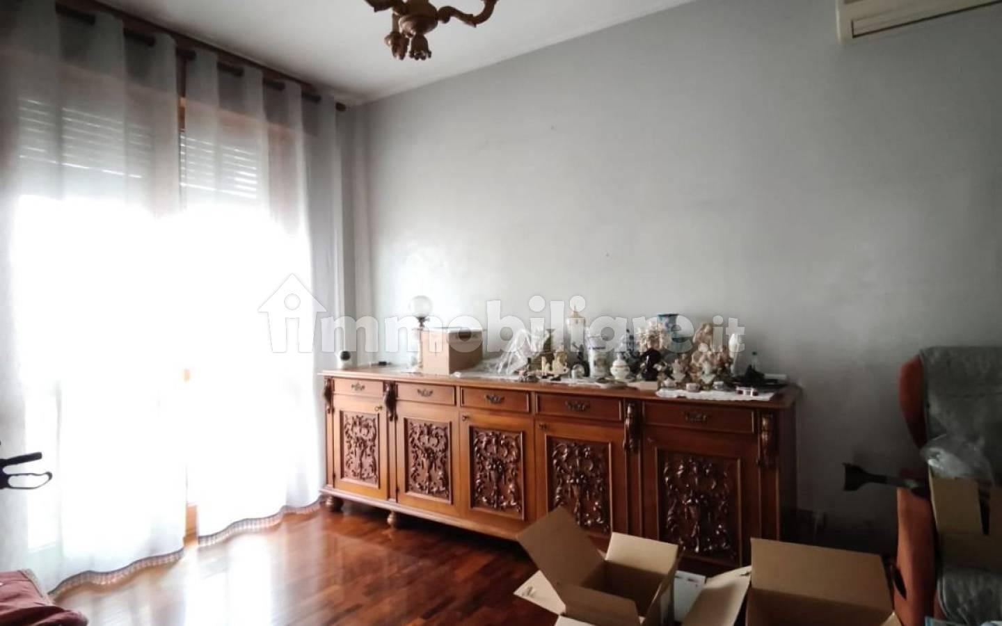 Attico buono stato, 140 m², Semicentro, Vercelli