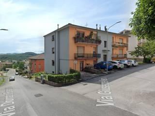 Bilocale via Giuseppe Verdi, Centro, Sarnano — foto 3 di 16