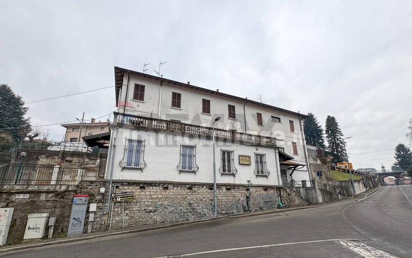 Loft via Dalmazia 12, Belforte, Varese — foto 8 di 25