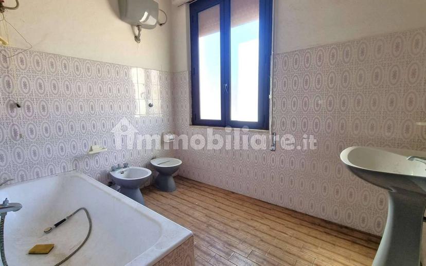 Terratetto unifamiliare via Napoli 82, Quartu, Quartu Sant'Elena — foto 4 di 32