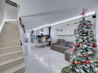 Villa unifamiliare via Invorio 16, Parella, Torino — foto 16 di 48